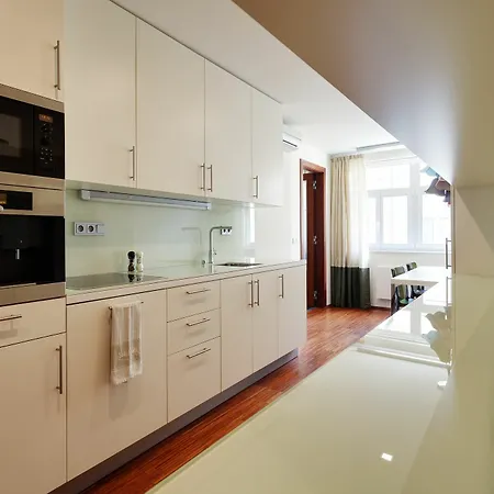 Empirent River Apartment *