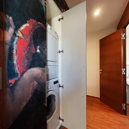 Empirent River Appartement