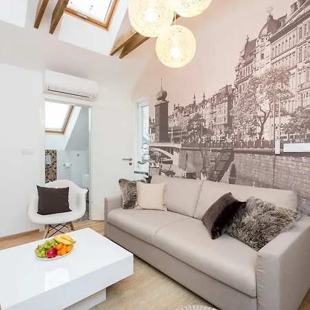 Empirent River Appartement