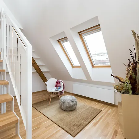 Empirent River Appartement Praag